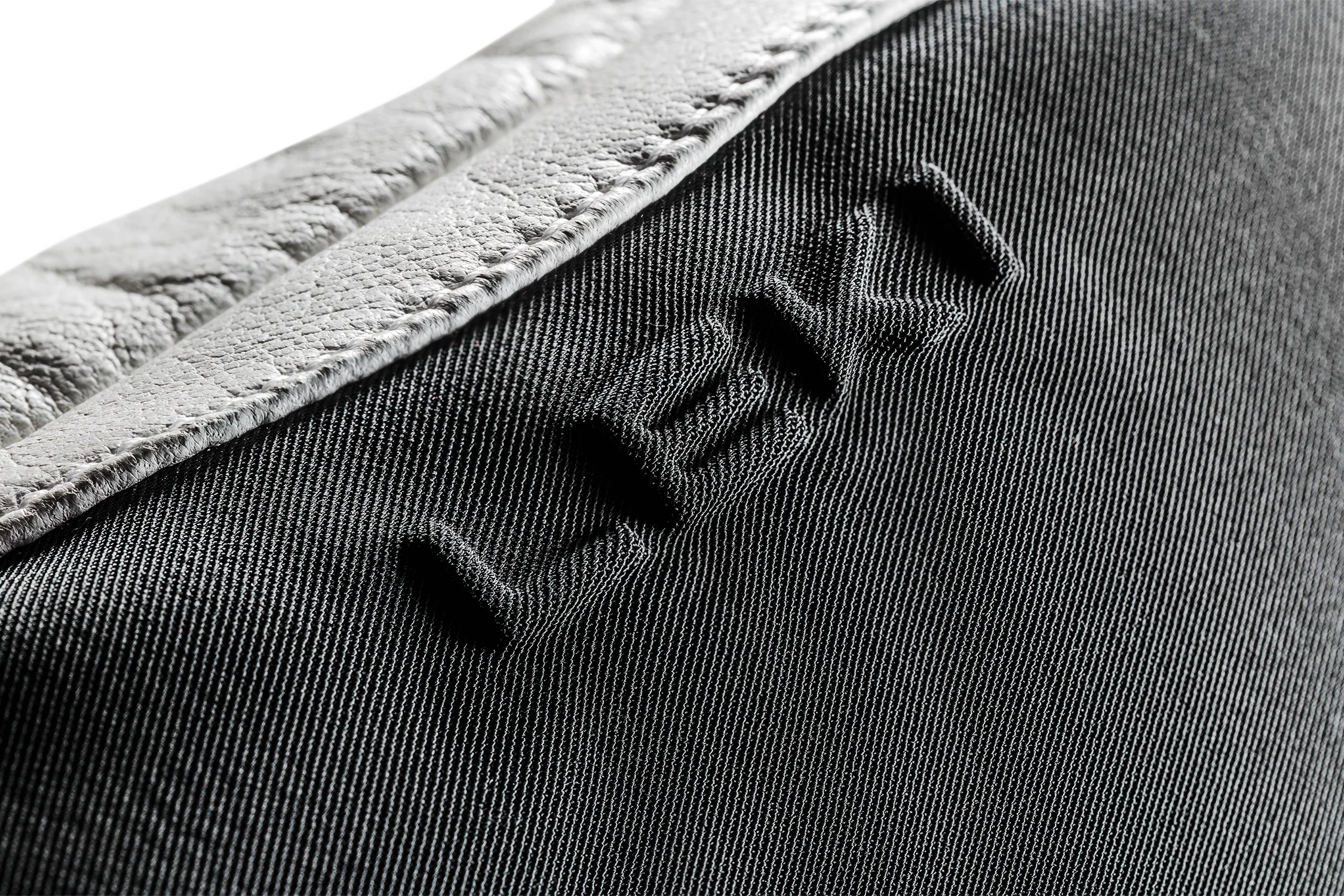 GUIDE X-TREME GTX MITT - Image 4